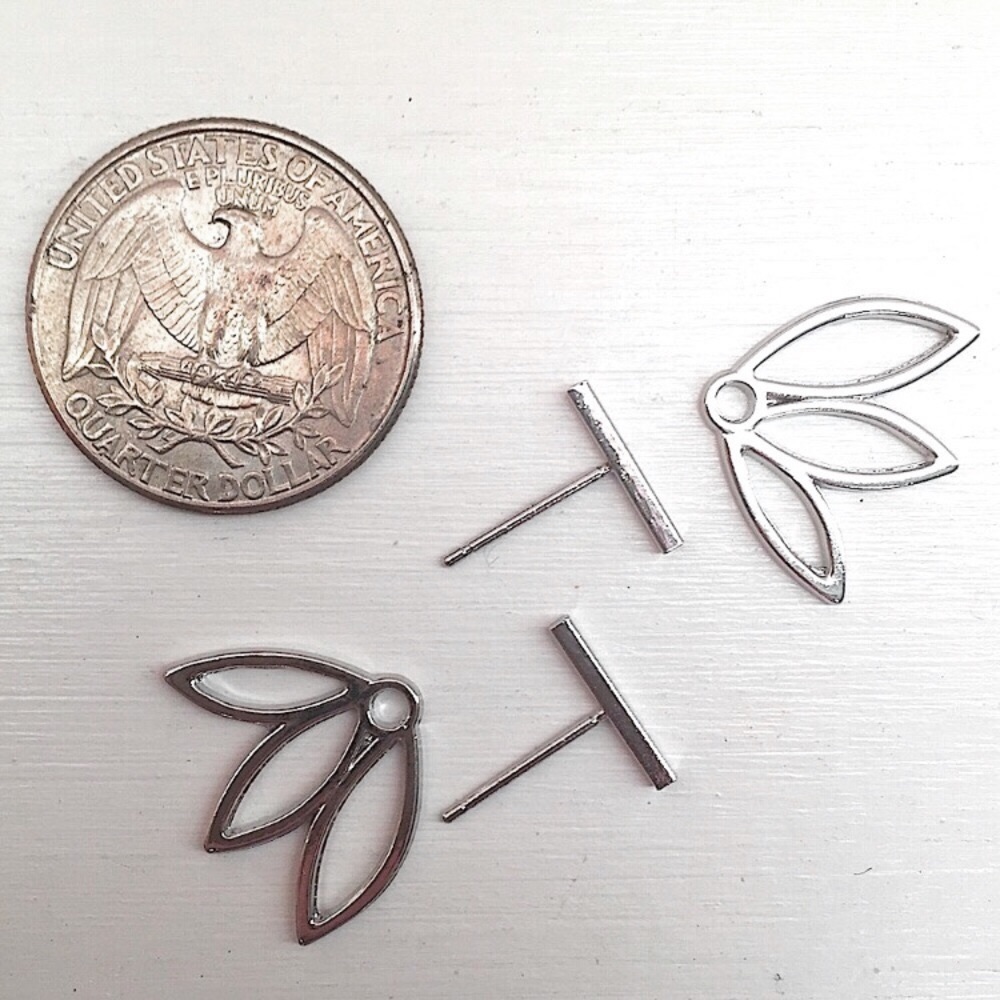 ⚜️𝟯𝟬%𝗢𝗙𝗙 𝗯𝘂𝗻𝗱𝗹𝗲𝘀 𝟯+⚜️ NEW Lotus Minimalist Jacket Earrings - Picture 12 of 14